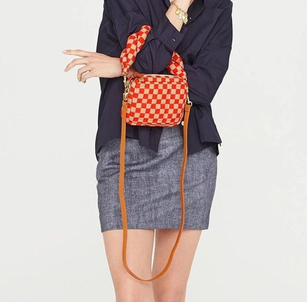 EUC Clare V Lucie Checkered Quilted Small Crossbody Bag Puffy Shortie Strap